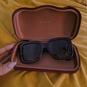 Gucci authentic 😎 only used for display